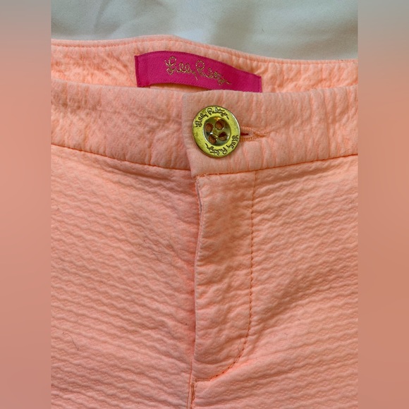 Lilly Pulitzer Shorts. - Picture 2 of 7